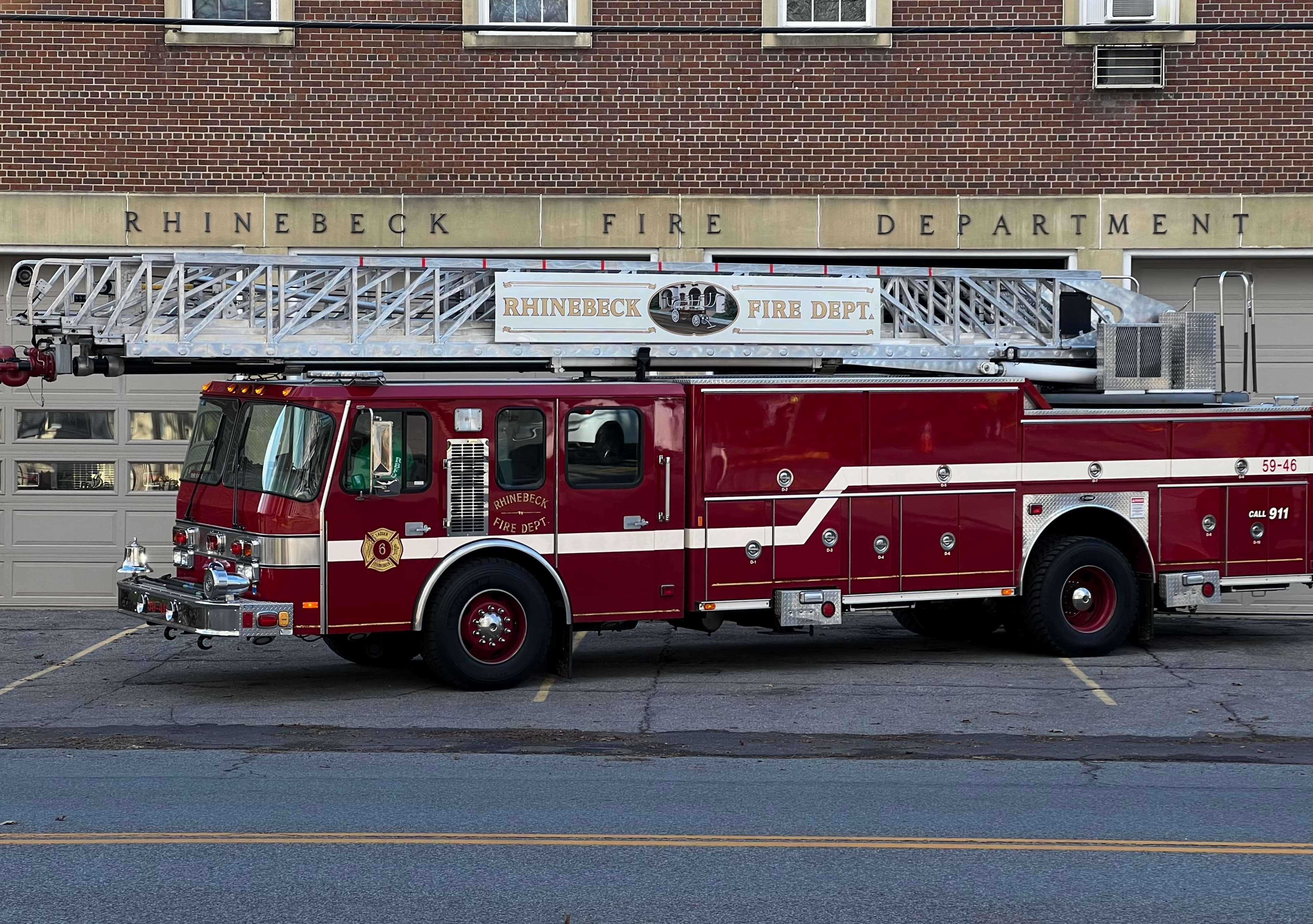 59-46 - Ladder Truck