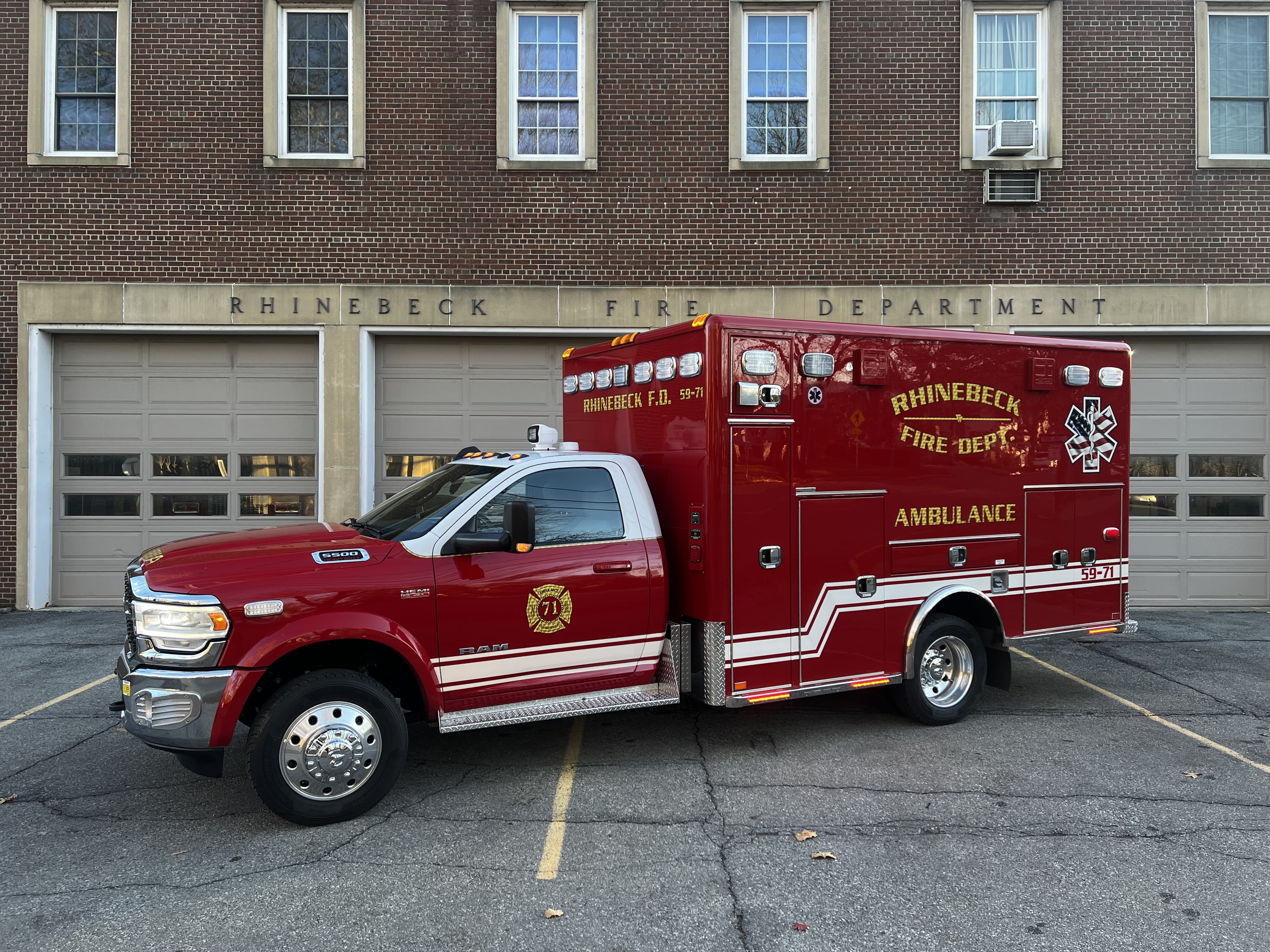 59-71 - Ambulance