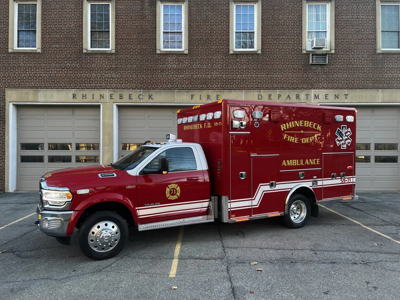 59-71 - Ambulance